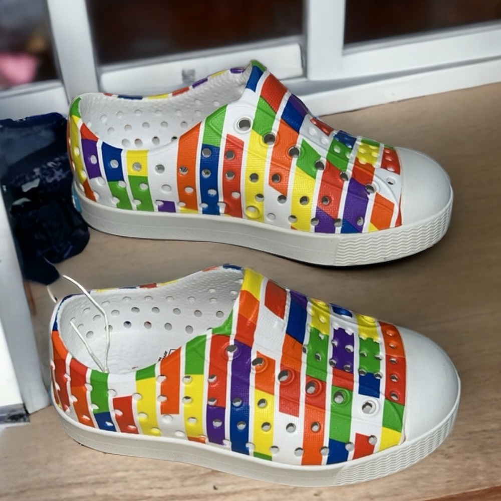 Native Kids Jefferson Sugarlite Shoes (694) rainbow color